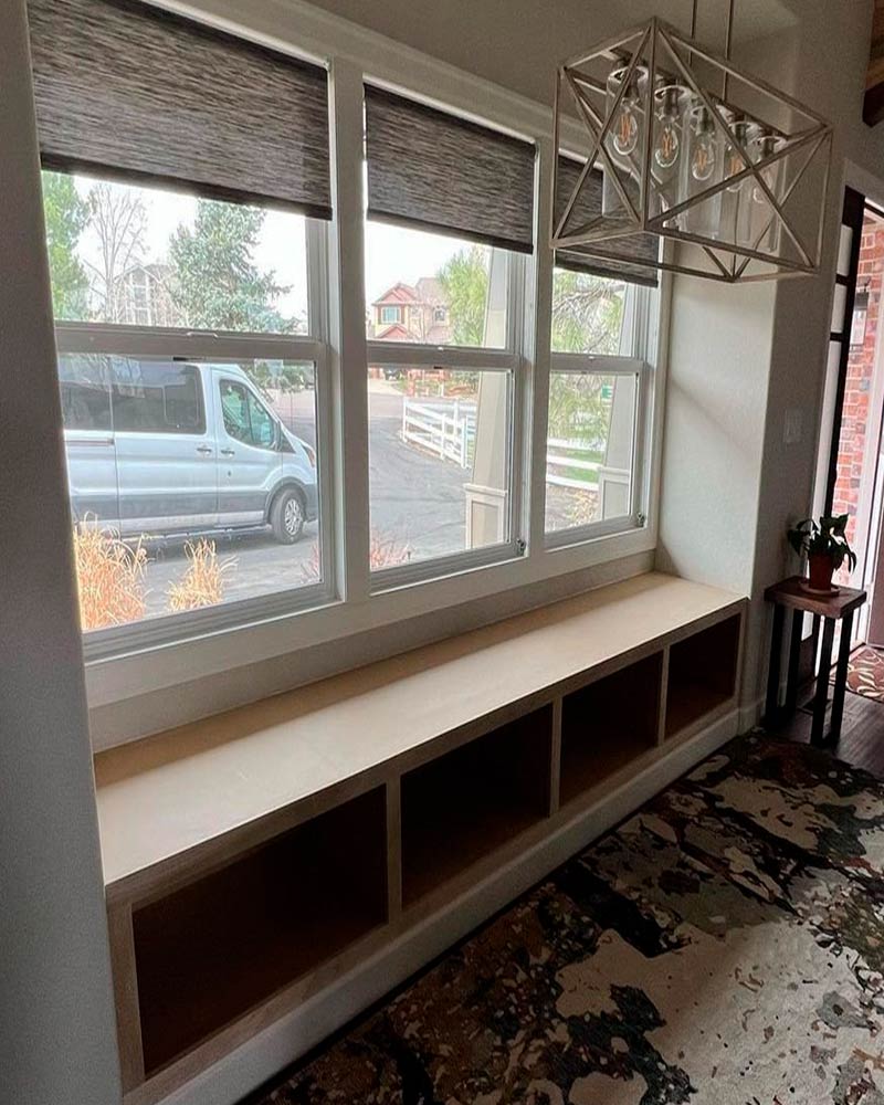 Stylish entryway bench